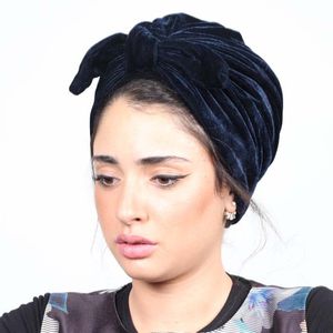 Ropa étnica 2021 Mujeres Bow-Knot Terciopelo Turbante Hijab Caps Musulmanes Pañuelo Bonnet Sombrero Turbante Mujer Niñas Diadema Headwear para Chemo