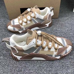 Vrouwen Mannen Casual Schoenen Luxe Designer Schoenen Mode Lace up 19FW Capsule Serie Kleuraanpassing Platform Sneakers maat 35-46 Met doos