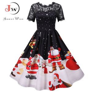 2020 Robe de Noël des femmes à manches courtes en dentelle Père Noël Imprimer Taille haute élégante Vintage Hiver Xmas Party Vêtements Taille Plus LJ201202