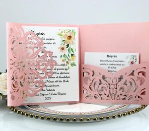 2021 Invitaciones de boda rosadas asequibles Invitaciones de boda de bolsillo cortadas con láser Invitaciones personalizadas con tarjeta RSVP y sobre de DHL