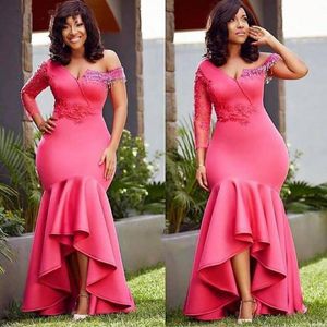 2021 África Melocotón Rosa Sirena Vestidos de fiesta Alto Bajo Hombro Con cuentas Borla Encaje Apliques Satén Vestidos de fiesta de noche Ropa formal