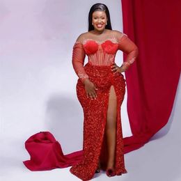 2021 Aso Ebi Arabischer Stil Meerjungfrau-Abschlussballkleider Rote Pailletten mit langen Ärmeln Vorderteil Spitze Applikationen Plus Size Formeller Abend Occasi294F