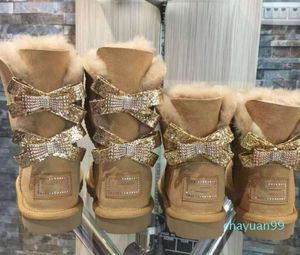 2021 bottes de neige australiennes tube moyen mode chaud chaussures en coton pour femmes Bowknot perceuse taille de raquette