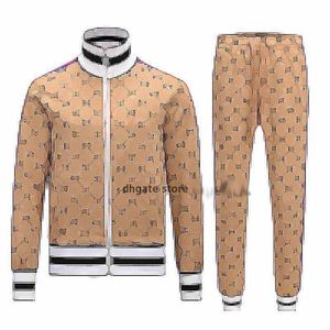 2021 Herfst Mens Designers Trainingspakken Jogging Pak Mannen Trainingspak Pullover Lopende Sweatshirt Man Korte Mouw Broek Mode Zweet Track Suits M-3XL