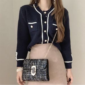 Herfst nieuw ontwerp vrouwen verdikking o-hals lange mouwen kleurblok gebreide parelknopen patchwork trui vest jas
