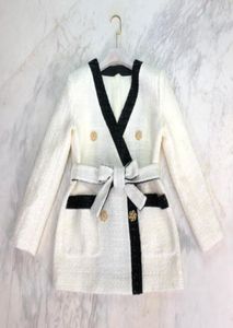 2021 Autumn Witte Tweed Dames039S Jackets Designer Knoppen Zakken Ria's Dames Coats 925033701949