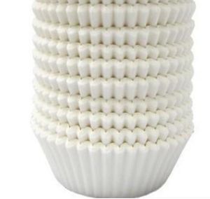 2021 Doublures de cuisson blanches Standard/tasses de cuisson 500ct muffin/cupcake/liner/tasses à bonbons