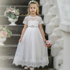 2021 Bohemian Flower Meisjes Jurken Doop Korte Mouwen Kralen Sjerp Kant Rustieke Eerste Communie Toga's voor Little Kids Infant Peuter Verjaardag Vloer-lengte