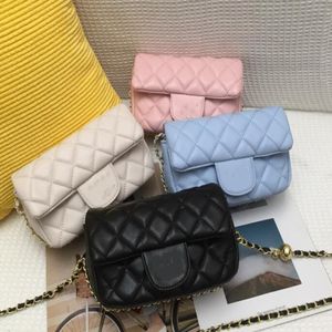 2021 Merk Vrouwelijke pakketontwerper Mini-kettingtas Nieuwe Koreaanse messenger-tassen mode veranderen één schouder mobiele telefoon bages kerstgif 290d