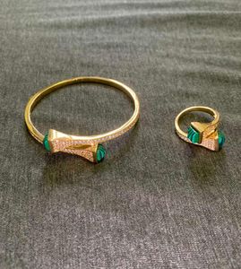 2021 Brand Pure Sterling 925 Zilveren sieraden voor vrouwen Pyramid Bangle Rings Sieraden Set Natural Gemstone Gold Bracelet Ring Set6159423