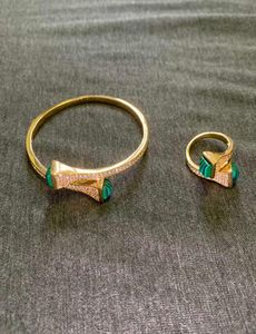 2021 Brand Pure Sterling 925 Zilveren sieraden voor vrouwen Pyramid Bangle Rings Sieraden Set Natural Gemstone Gold Bracelet Ring Set8294621
