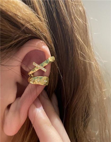 2021 Brands de boucles d'oreilles Clip Clip Crystal Crystal pour femmes Hiphop Ear tore