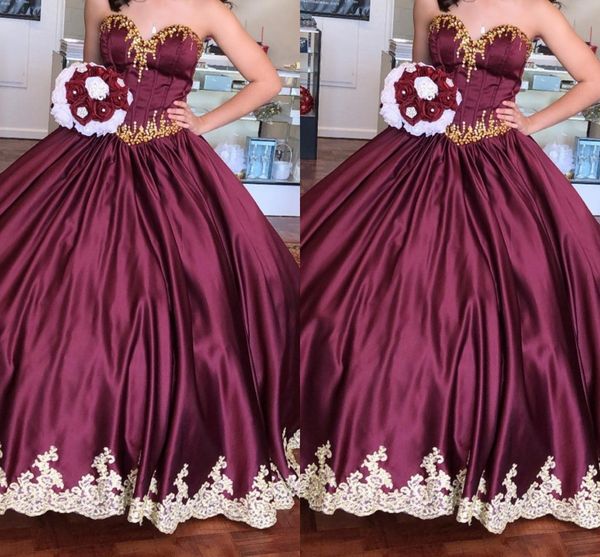 2021 Bourgogne Robes De Bal Robe De Bal Cristaux D'or Applique Satin Bretelles Corset Retour Doux 16 Robe Robes De Quinceanera Robes Longues