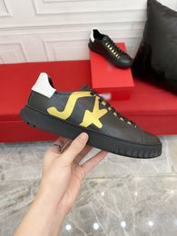 2021 Casual Mannen Designer Schoenen Hoge Kwaliteit Zwart Goud Gedrukt Luxe Heren Sport Sneakers Trainers Schoen Streetwear met originele doos