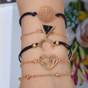 2021 Goedkope Europese Amerikaanse grensoverschrijdende Hot Stijl Hand-geweven Bead Chain Moon Love Map Meertalige Pak Creatieve Armband Accessoires