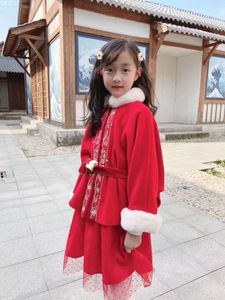 2021 Chinois Nouvel An Red Mabet Long-Coats Age pendant 3 à 12 ans Adolescentes Girls Automne Hiver épais Warm Artificial Fur Extérieur