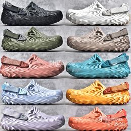 Zapatillas Deisgner Diapositivas zuecos sandalias de plataforma hombres mujeres Horchata Salehe Bembury Sasquatch Stratus Menemsha Kuwata croc Zapatilla