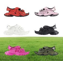 2021 Classics Designer Track Sandals Fashion Casual Chores Casumers Slippers Slide Green Blue Shoe Mens Womens Femmes Emple Bottom Beach 6425237