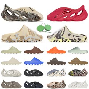 2024 Designer Heren Dames foam runner lopers Sandalen Slippers Zout Vermillion Mineraalblauw Onyx Pure Slipper Schoenen Oker Bot Hars Klomp Desert Ararat Luxe Slippers