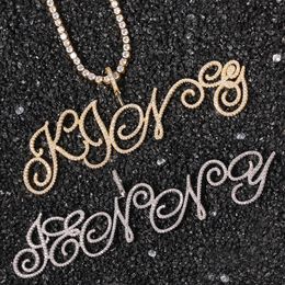 2021 Aangepaste Iced Out Initiële Letter Naam Hanger Ketting Bling CZ Steen Cubic Zirconia Cursieve Charms Sieraden Valentine Kerstverjaardagscadeau voor Mannen Vrouw