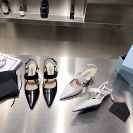 2021 zapatos de tacón medio de diseñador de moda para mujer, zapatos de cuero real italianos rojos, boutique de gama alta, tacones altos puntiagudos, sandalia de fiesta de boda de 5 cm eur35-41