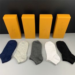 2021 concepteur hommes femmes chaussettes cinq marque Luxe sport hiver maille lettre imprimé coton homme Femal avec boîte pour cadeau