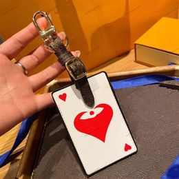 2021 Designer Poker Game Leather Key Chain Buckle Lovers Car KeyChain Handgemaakte lederen brief Keychains Men Women Bag hanger ACCE182W