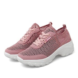 2021 Chaussures de course pour femmes pour femmes Gris Violet Purple Pink Noir Fashion Hommes Baskets Sports de plein air de haute qualité Taille 35-42 QK