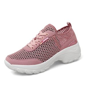 2021 Designer Running Shoes para mujer Blanco Gris Púrpura Rosa Negro Moda para hombre Zapatillas de deporte de alta calidad para deportes al aire libre tamaño 35-42 qh