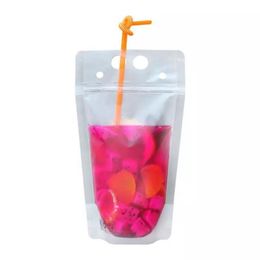 2021 Drinkware Bolsas transparentes para bebidas Bolsas con cremallera esmerilada Bolsa de plástico para beber con pajita y soporte Recerrable a prueba de calor 500ml