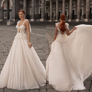 2021 Robes de mariée élégantes sexy bretelles spaghetti dentelle appliques robes de mariée sur mesure dos nu balayage train une robe de ligne Robe de Mariee