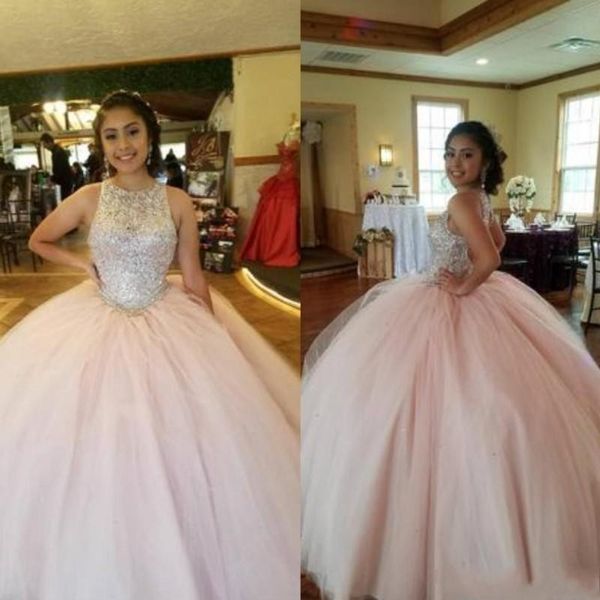 2021 Exquiste Vintage Pink Quinceañera Vestidos Plata Crystal Beads Joyero Cuello Cuello Ilusión Hollow Back Plus Tamaño Formal Partido Prom Página de noche Vestidos de noche Longitud del piso