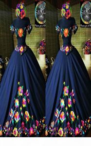 2021 Fashion Charro Mexico Quinceanera Dresses marineblauw geborduurd van de schouder Satijnen korset terug zoete 15 meisjes prom jurk 2392737