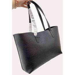 2021 Fashion Designer Sac à provisions de haute qualité PU en cuir PU Womens Handsbag Sac épaupés de grandes capacités Sac à main de couleur solide Deux en un portefeuille