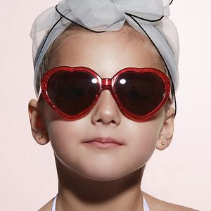 2021 mode lunettes de soleil en forme de coeur pour enfants noir rouge petit cadre lunettes de soleil Vintage garçons filles enfants enfant