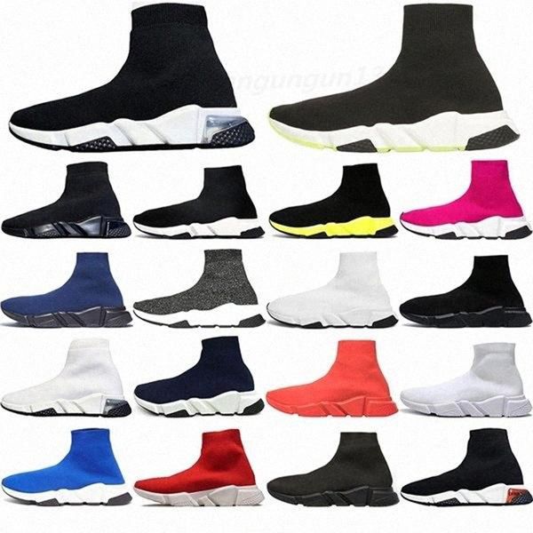 2021 Calidad de moda Off para hombre para mujer Zapatos de punto Calcetines de alta velocidad Corredores Corredores Diseñador Blanco Negro Slip-On Triple S Single M33