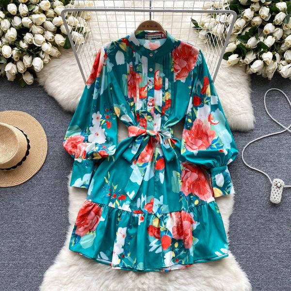 Vestidos casuales Runway Summer Holiday Vestido corto Ropa de mujer Ruffles Stand Collar Manga de linterna Estampado de flores con cinturón Mini Vestidos 2023