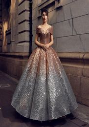 2021 Glitter Paillettes Vin Rouge Soirée Quinceanera Robes Robe De Bal Épaule Longue Or Blingbling Fête D'anniversaire De Bal Formelle 5674640