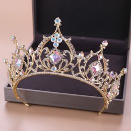 Tocados de princesa dorados 2021, tiaras nupciales elegantes, accesorios, cristales impresionantes, perlas, tiaras y coronas de boda 12172
