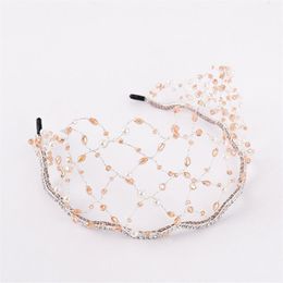 2021 Gold Prinzessin Kopfbedeckung Schicke Braut Tiaras Accessoires Atemberaubende Kristalle Perlen Hochzeit Tiaras und Kronen 12152253g