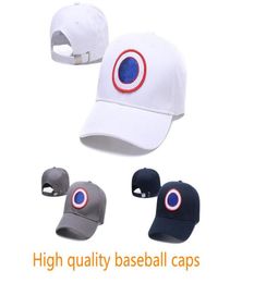 2021 Les casquettes de baseball de haute qualité sont réglables pour les hommes et les femmes Snapback Dad 3 styles au choix Hats3221118