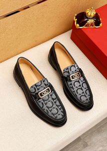 2023 Zapatos de vestir formales para hombre de alta calidad Caballeros Diseñador de la marca Pisos de cuero genuino Punta redonda Hombres Casual Business Oxfords Tamaño 38-45