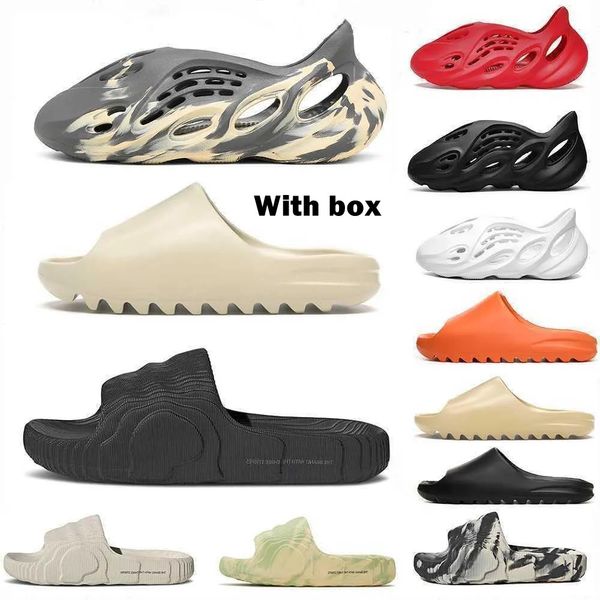 Zapatillas de zapatillas de alta calidad sandalias diseñadoras de diseñador entrenadores deslizizantes deslizizantes para hombres dhgate zapatilla de moda con caja de resina blanca de hueso playa playa hombres ye 2024 news yz