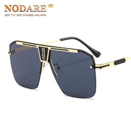 2021 Lunettes de soleil carré de haute qualité hommes UV400 LES VORS SUMPRIEURS SIAMISE MENSE MENSE GOLD SIME Rétro Sungass OCULOS256I