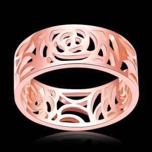2021 Hollow Flower Lovers Wedding Diamond Love Rings 18K Rose Pink Gold Fillement Engagement Anel Anillo Maat 6,7,8,9 voor Dames
