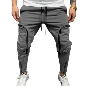 2021 Venta caliente Comercio exterior de los hombres Nueva personalidad delgada Ocio Deportes Pantalones Jogger Moda Hombres Pantalones de pista Pantalones largos Y0811