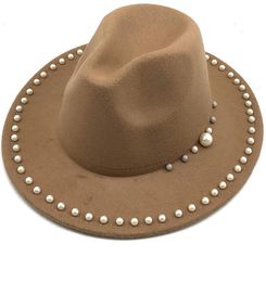 2021 Imitation Pearl Wool Felt Jazz Fedora Hat Femmes Unisexe Brim Panama Party Cowboy Cap Men Gentleman Hat de mariage 60cm Blue1407257