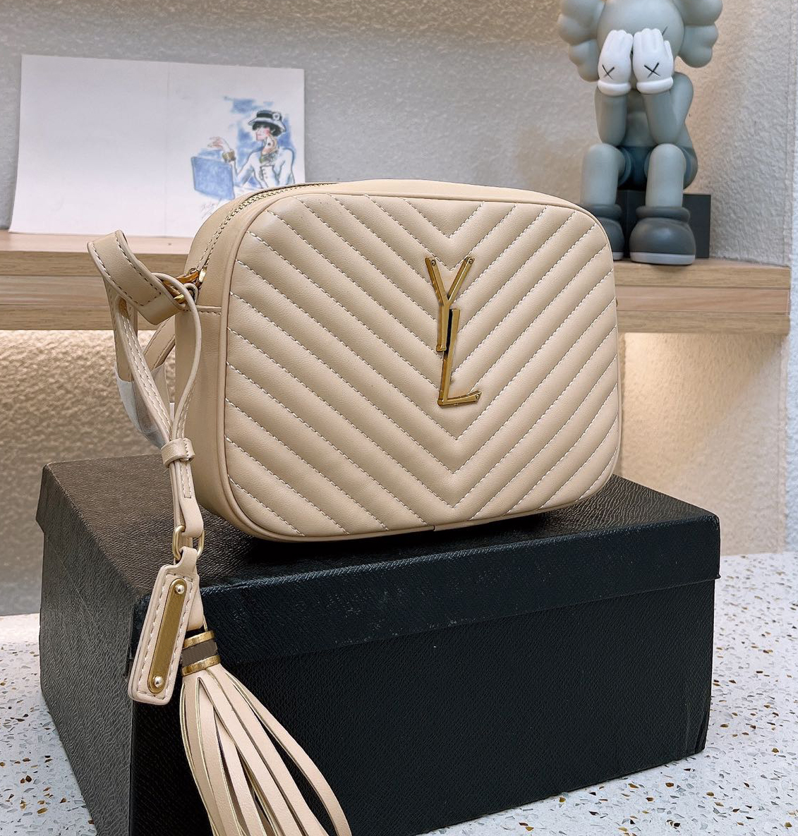 Mode kvinnor Luxurys designers axelväskor handväskor högkvalitativa läder crossbody handväska damer klassiska retro kameraväska plånbok koppling handväska med logotyp