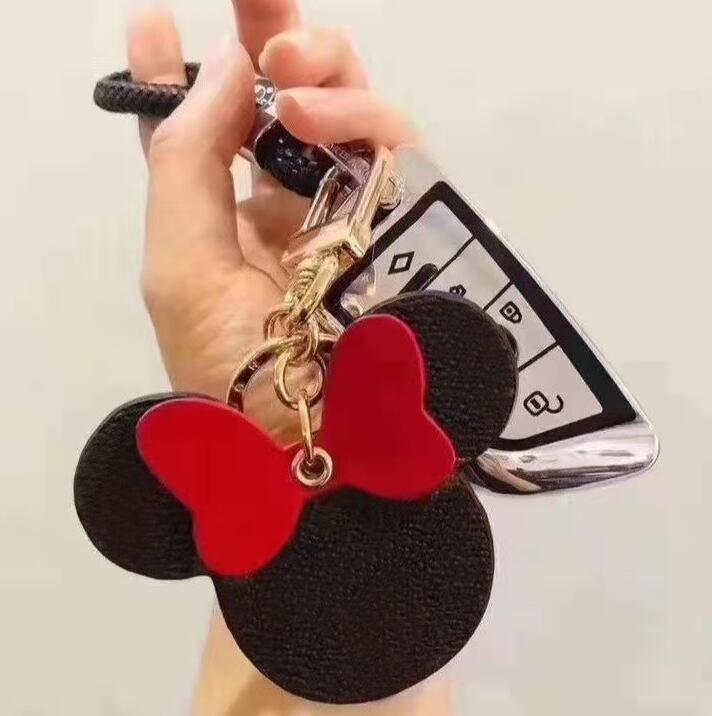 Frete Grátis 2021 Keychain Key Buckle Amantes Carro Couro Handmade Chaveiros Homens Mulheres Bag Acessórios Pingente 5 Cor com Caixa