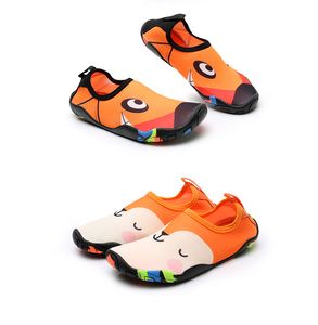 2021 Kids Strand Zomer Schoenen Outdoor Wading Sokken Zwemmen Surf Sea Slippers Sneldrogend Aqua Schoenen Jongens Meisjes Zachte opvouwbare Waterschoenen